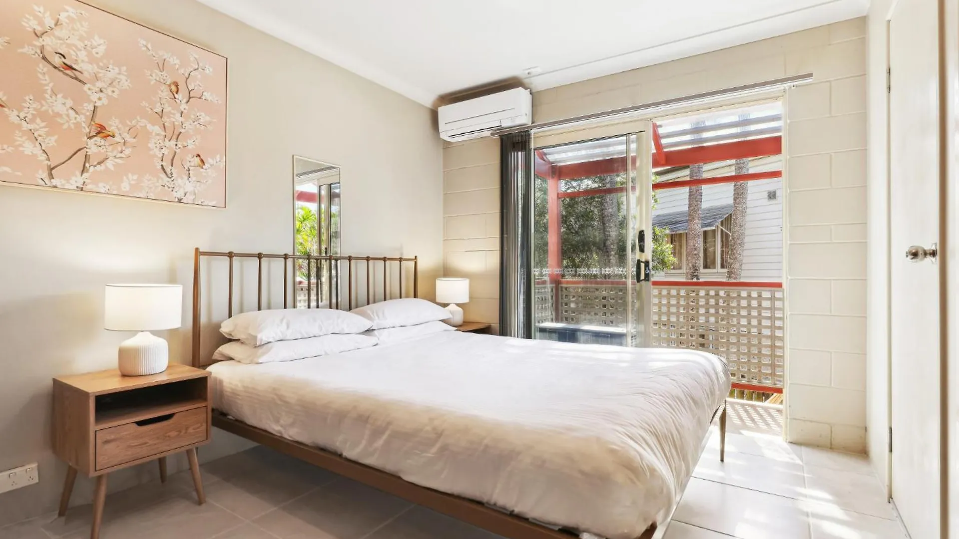 Comfy Studio Near Gabba With Secure Parking 布里斯班